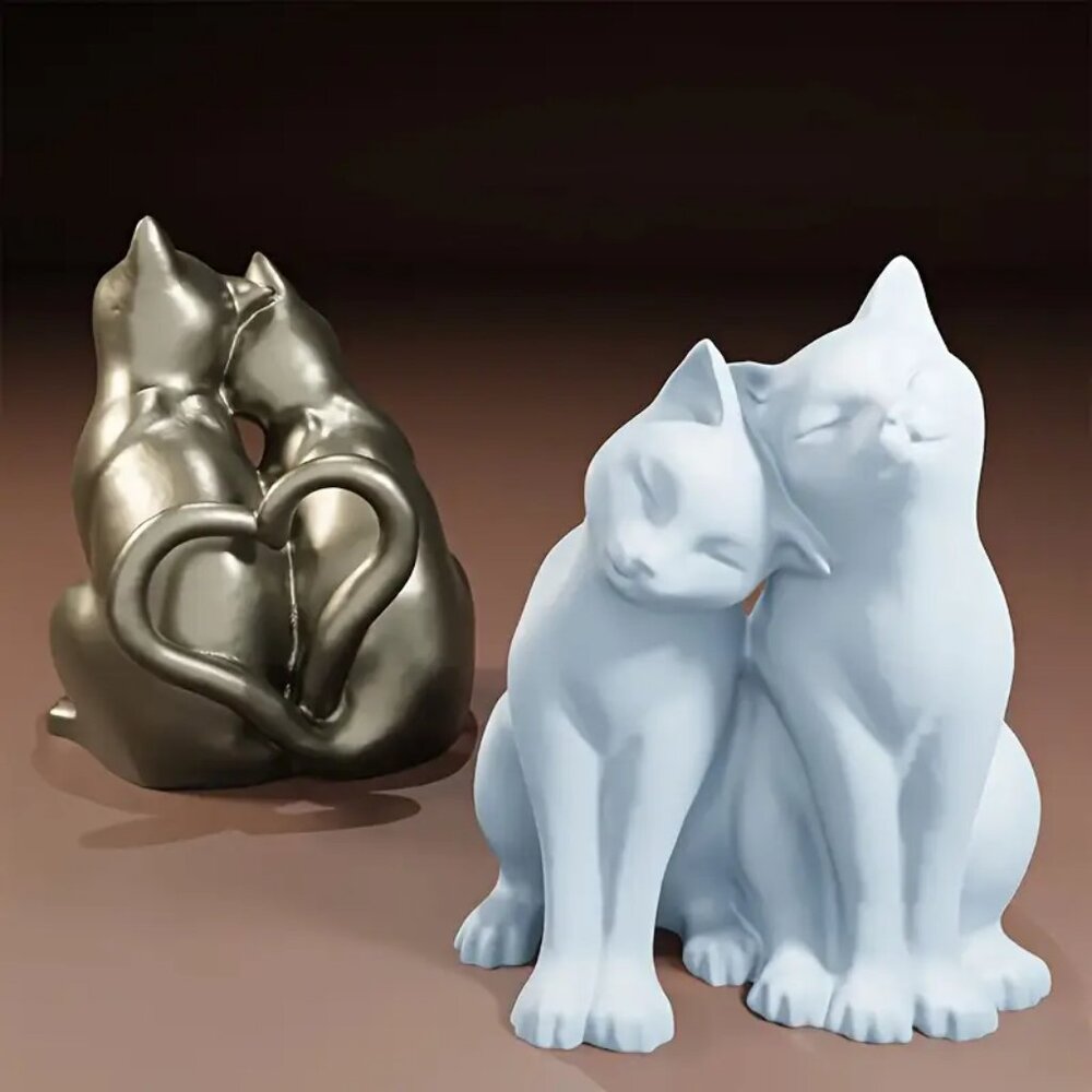 Durable Plastic Nuzzling Cats Statue - NEW - 1.88 in L x 1.57 in W